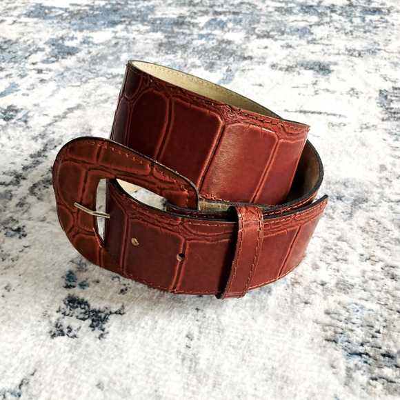 Brown Bonded Leather Belt Womans Size Small 28-30 inches Thick Wide Belt - Picture 4 of 5